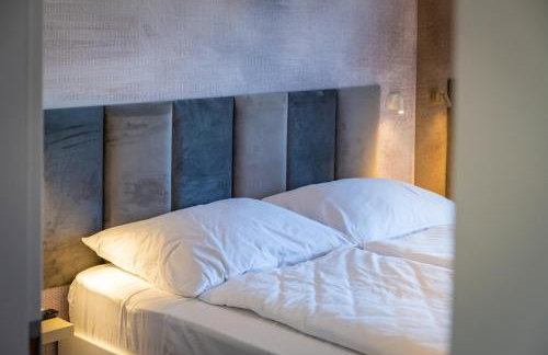 Riverside house with pool jacuzzi and sauna in Croatia - Foto 80