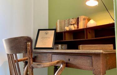 Vue exceptionnelle sur la place Gambetta Plein centre cafés restos idéal séjour pro ou en famille - Foto 24