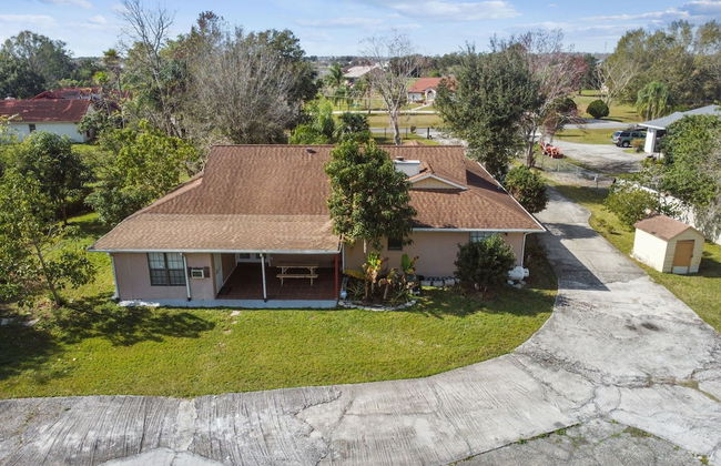 TRANQUILITY. Gated Estate Home. Privacy. - Foto 18