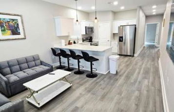 A Stylish Newly Modern Duplex Near Downtown Pensacola - Foto 13