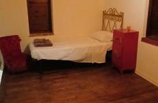 16th Century Townhouse, Large Garden Near Lake, Tuscany and Umbria - Sleeps 18 - Foto 5