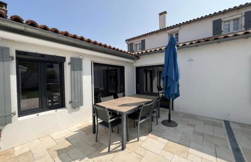 CAP O SUD grande maison avec Piscine à St Martin de Ré - Foto 7