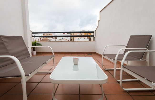 Holidays2Malaga Juan de Mena Apartments - Photo 45