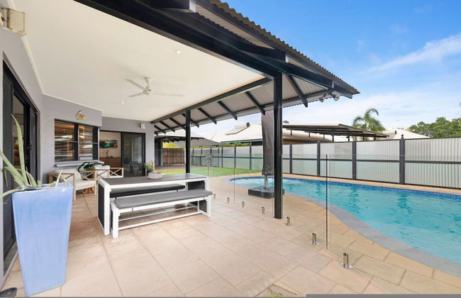 Cityside Hideaway Pool - Workstation - Markets - Foto 5