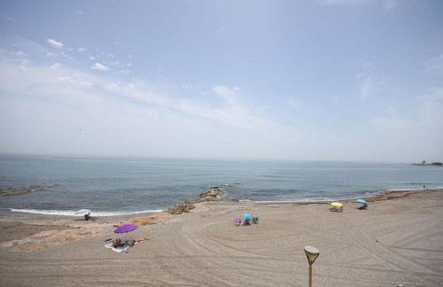 Luxury, beach front, two-bedroom apartment - Foto 5