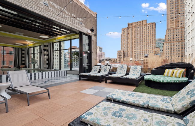 Cincinnati City Club Apartments by Airriva - Photo 43