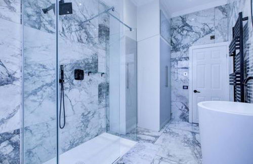 Luxurious House Leyton sleep7+garden next to Stratford - Foto 6