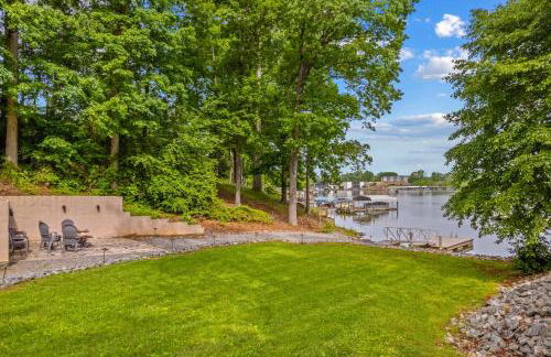 Castaway Cove -Lake Norman Waterfront Home with Private Dock - Foto 39