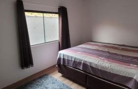 ótima casa com piscina,redes e perto do centro - Foto 1