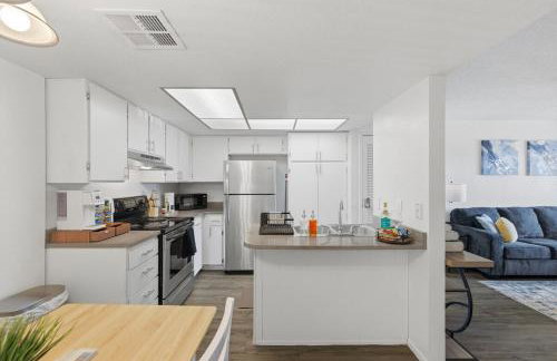 Downtown Mesa Stay Near Arts, hospitals & Campus - Photo 11