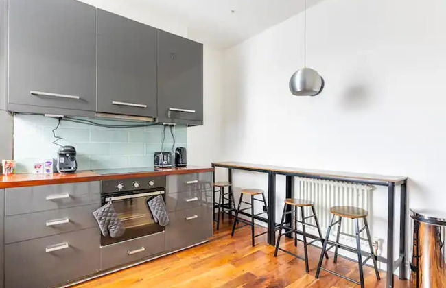 Charming 3-bed Apartment in London - Foto 21