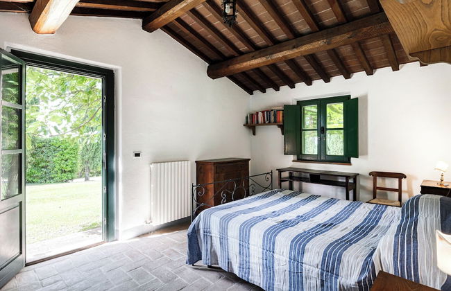 Studio With Pool And Orchard - Photo 2