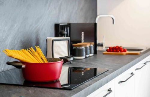 Prada & Bocconi - Cozy Studio, Fast WiFi, Tram - Foto 18