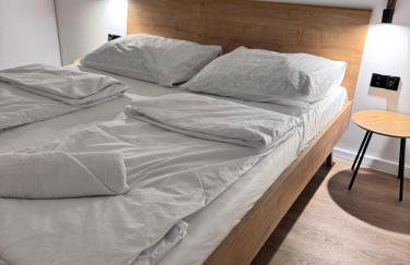 Modern Apartment in the Center of Żory - Photo 9