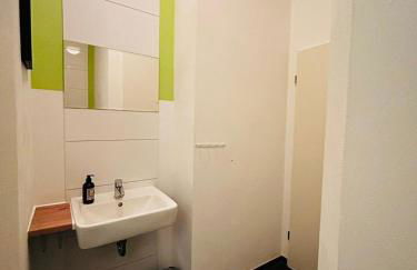 Haus Rasink I Monteure I Teams I 160m2 I 5 Z I Terrasse I P I 2 WC I Küche I Smart TV - Foto 18