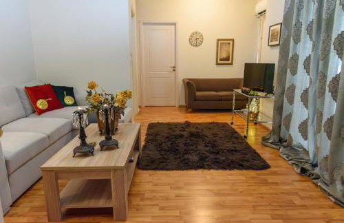 Joanna's city centre apartment - Photo 12