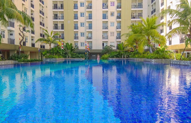 Cozy and Simple Living Studio Apartment at Cinere Resort - Photo 15