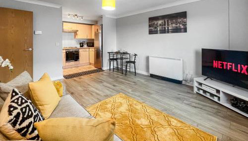 Stylish Apartment Near Heathrow, Skyline Views - Foto 3