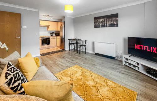 Stylish Apartment Near Heathrow, Skyline Views - Foto 3