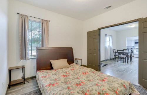 4 Mi to Lake Bastrop Pet-Friendly Apartment! - Foto 17