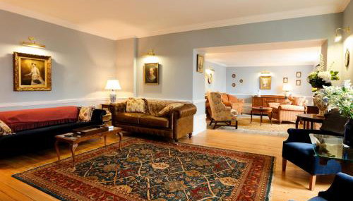 Ridge Hall - Photo 5