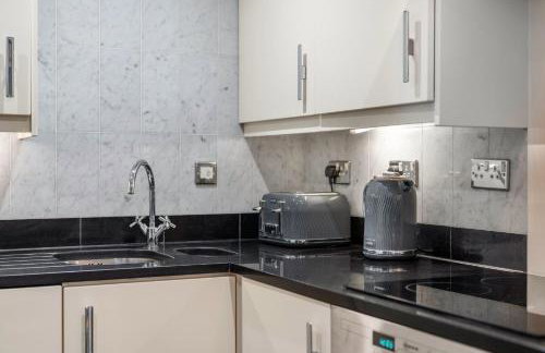 DELUXE Apartment With Terrace over HARRODS - Foto 47