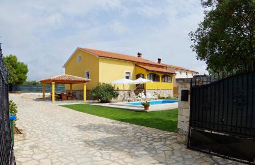 House Sandi, village Juršići - Foto 12