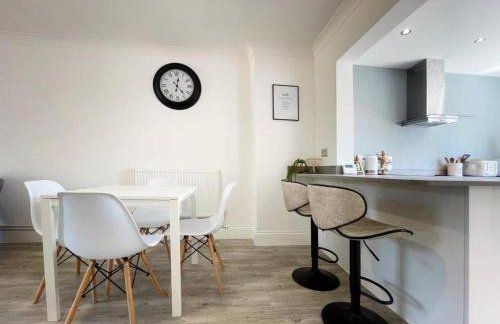 Grace's Place in Ely - Photo 16