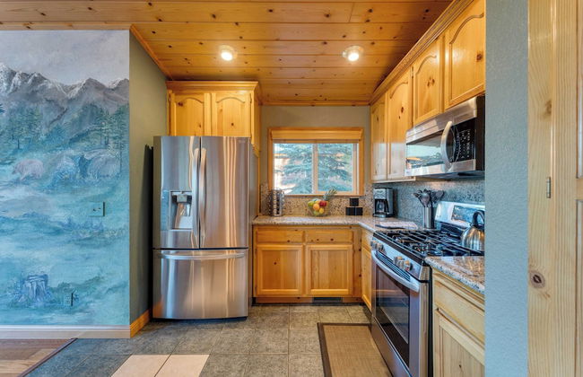 Golden Summit by Avantstay Stunning Secluded Cabin w/ Access to Tahoe Donner - Foto 38