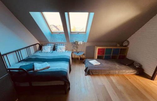 Chata pod strzechą w Beskidach - Foto 43