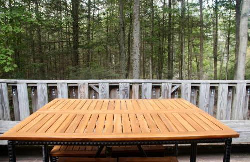 Escape to a 3-Bedroom Cabin in Lower Catskills - Foto 26