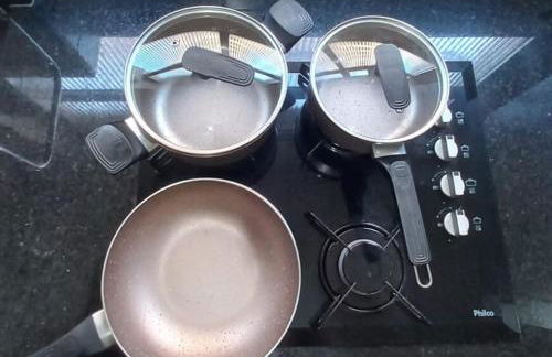 Apartamento Frente Praia Embaré - Varanda Aconchegante - Pet Friendly - Foto 35