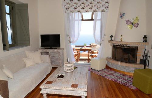 Dio Escapes Houses - Photo 120