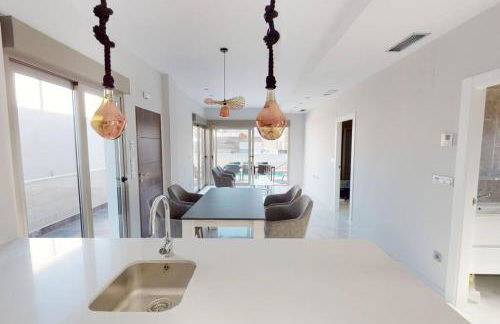 Fee4Me Villa, Pool, Roofterrace & Relax - Foto 5