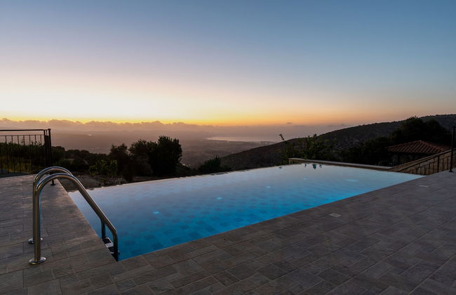 Sanders View - Top 3-bdr Villa With Infinity Pool - Foto 25