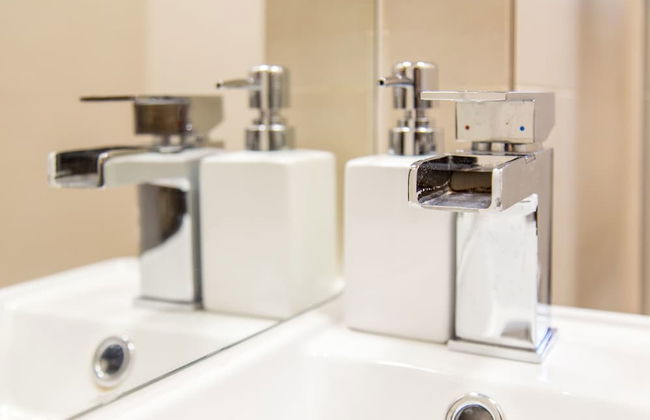 Luxury London Apartment 5-double rooms - Foto 16