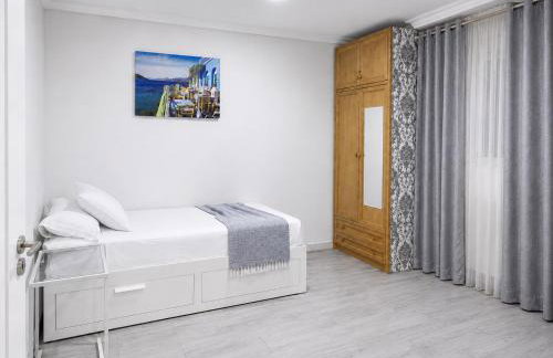Apartamento renovado y tranquilo, 2 dormitorios bien comunicado con el centro de Madrid - Foto 8