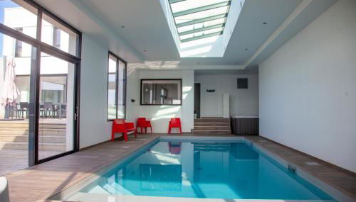 Villa Pool and Beach Bretagne - Foto 2