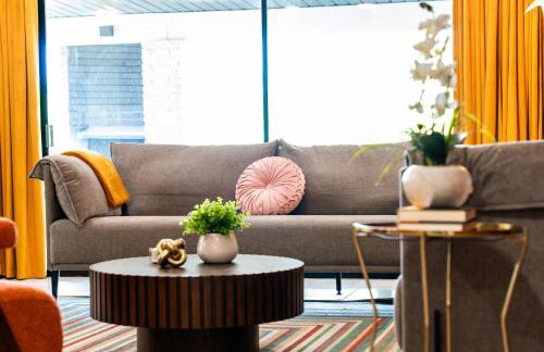 4 Bed sleeps 12 -Sea world-Six Flags-Down Town - Emerald Oasis - Foto 38