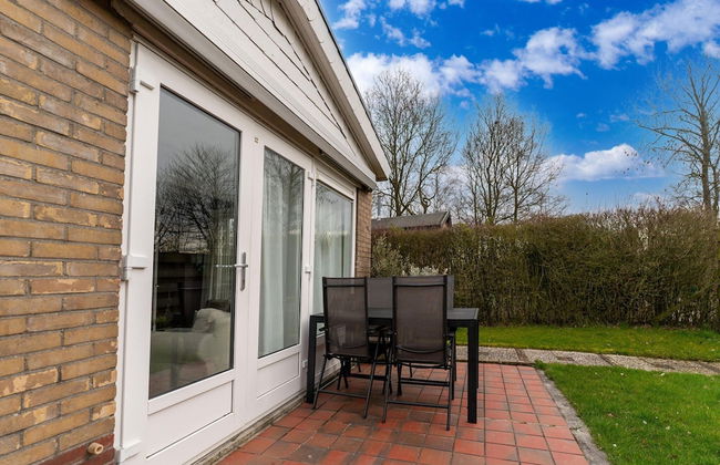 Holiday Home in Zeeland Near Lake - Foto 28