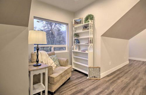 Chic Farmhouse w/ Creek in Heart of Wine Country! - Foto 7