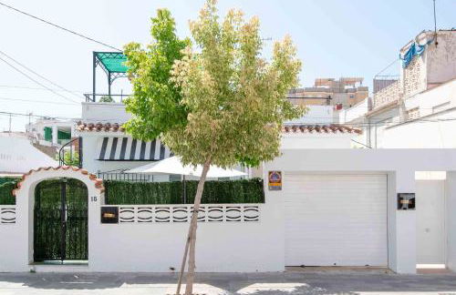 Chalet de Lujo con Azotea de Ensueño y Barbacoa "Laurum 9" - Foto 35