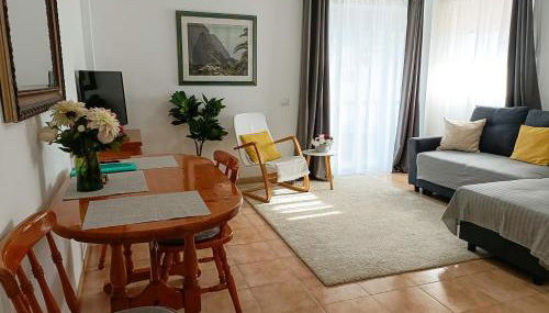 Beautiful 1 Bedroom Apartment with Mountain View - Foto 2