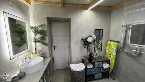 Attic View - Photo 4