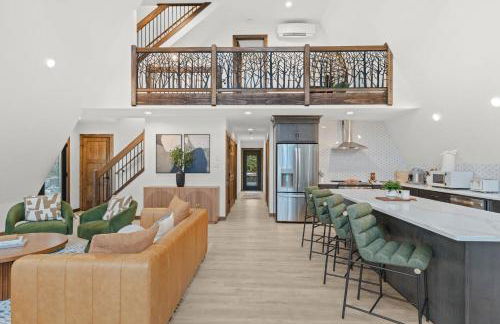 Hot Tub Sauna Spacious Backyard Luxury - Photo 76