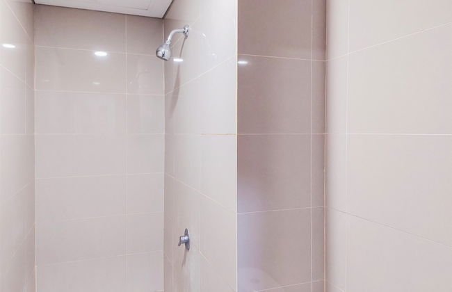 Homey And Restful Studio Apartment B Residence - Foto 10