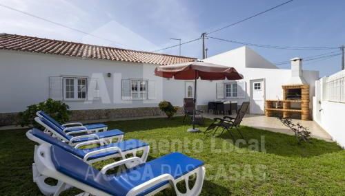 White House by Acasadascasas - Foto 1, Garden, Garden view