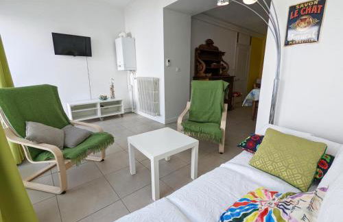 Maison de charme 19ème rénovée proche Angoulême, idéale famille, équipement complet, animaux acceptés - FR-1-653-181 - Foto 13