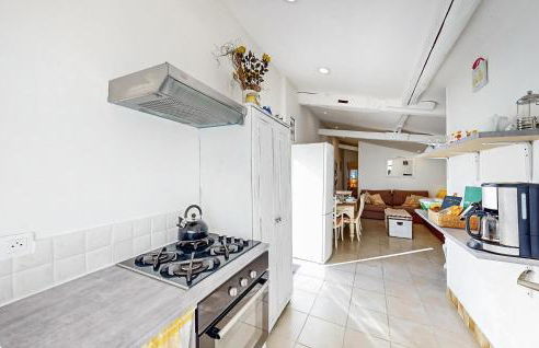 2 Bedroom Cozy Home In Oradour-Fanais - Foto 7