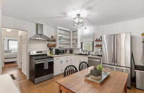 Tulsa Home Sweet Home - King Bed Near Expo, TU, Dtwn - Foto 18